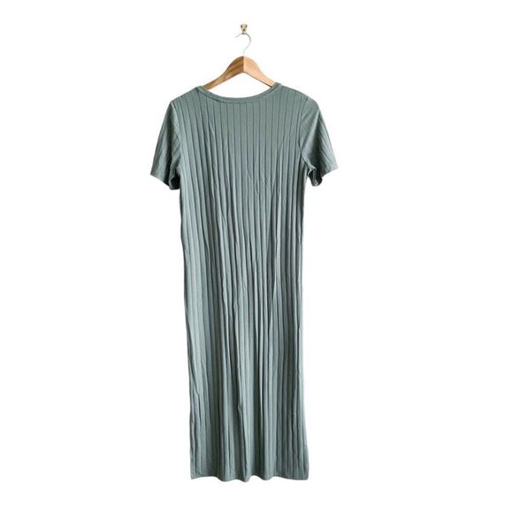 Vero Moda // Aurora Ribbed Midi Dress // Dark sage // Large // Brand NEW! - Picture 2 of 6